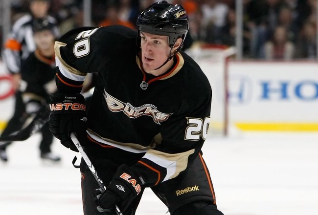 ANAHEIM, CA - NOVEMBER 03:  Ryan Carter #20 of the Anaheim Ducks skates against the Pittsburgh Penguins at the Honda Center on November 3, 2009 in Anaheim, California.  (Photo by Jeff Gross/Getty Images)