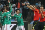 JOHANNESBURG, SOUTH AFRICA - JUNE 27:  Mexico players complain to Referee Roberto Rosetti  that the first Argentina goal was offside, during the 2010 FIFA World Cup South Africa Round of Sixteen match between Argentina and Mexico at Soccer City Stadium on June 27, 2010 in Johannesburg, South Africa.  (Photo by Doug Pensinger/Getty Images)