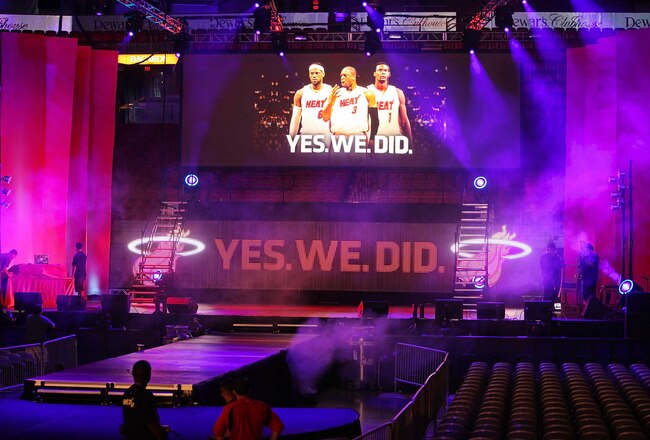 MIAMI - JULY 09:  General atmosphere before the Miami Heat introduce LeBron James, Chris Bosh and Dwyane Wade in a concert like press conference at America Airlines Arena on July 9, 2010 in Miami, Florida.  (Photo by Marc Serota/Getty Images)