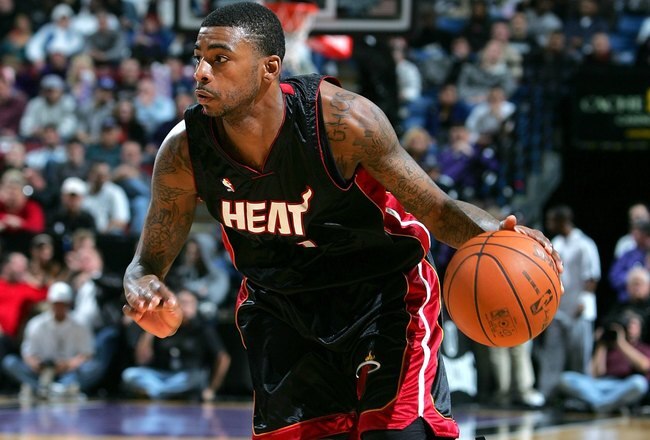 SACRAMENTO, CA - DECEMBER 06:  Dorell Wright #1 of the Miami Heat in action during their game against the Sacramento Kings at ARCO Arena on December 6, 2009 in Sacramento, California.  NOTE TO USER: User expressly acknowledges and agrees that, by downloading and/or using this Photograph, user is consenting to the terms and conditions of the Getty Images License Agreement.  (Photo by Ezra Shaw/Getty Images)