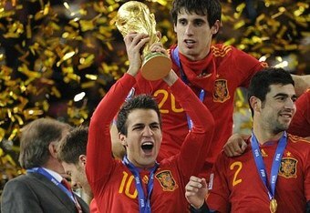 Cescworldcuptrophy3_crop_340x234