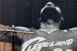 Nba_a_lebron_sign_576_crop_150x100