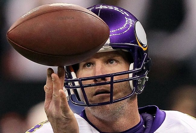 NEW ORLEANS - JANUARY 24:  Brett Favre #4 of the Minnesota Vikings warms up against the New Orleans Saints during the NFC Championship Game at the Louisiana Superdome on January 24, 2010 in New Orleans, Louisiana. The Saints won 31-28 in overtime.  (Photo by Jed Jacobsohn/Getty Images)