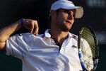 LONDON, ENGLAND - JUNE 28:  Andy Roddick of USA looks on during his match against Yen-Hsun Lu of Taipei on Day Seven of the Wimbledon Lawn Tennis Championships at the All England Lawn Tennis and Croquet Club on June 28, 2010 in London, England.  (Photo by Clive Brunskill/Getty Images)