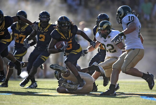 BERKELEY, CA - SEPTEMBER 27: Syd'Quan Thompson #5 of the California Golden Bears runs against the Colorado State Rams during an NCAA football game on September 27, 2008 at Memorial Stadium in Berkeley, California.  (Photo by Jed Jacobsohn/Getty Images)