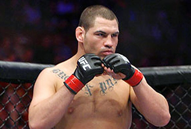 05-cain-velasquez_crop_650x440