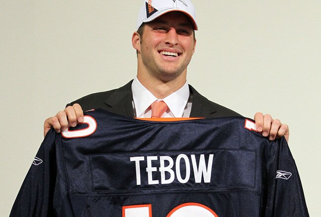 ENGLEWOOD, CO - APRIL 23:  Tim Tebow is introduced by the Denver Broncos at a press conference at the Broncos Headquarters in Dove Valley on April 23, 2010 in Englewood, Colorado. The Broncos picked Tebow in the first round of the 2010 NFL draft.  (Photo by Doug Pensinger/Getty Images)