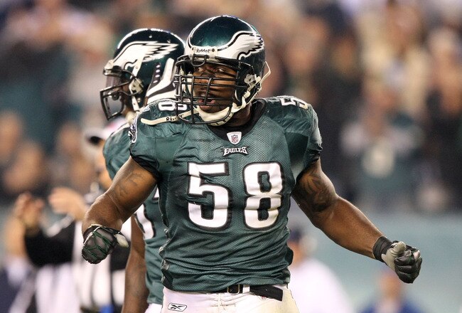 PHILADELPHIA - NOVEMBER 08:  Trent Cole #58 of the Philadelphia Eagles celebrates after he sacked Tony Romo #9 of the Dallas Cowboys in the third quarter at Lincoln Financial Field on November 8, 2009 in Philadelphia, Pennsylvania.  (Photo by Al Bello/Getty Images)