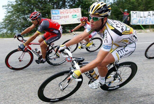 BOURG-LES-VALENCE, FRANCE - JULY 15:  Mark Cavendish of Great Britain and the HTC Columbia team makes his way down hill during stage eleven of the 2010 Tour de France from  Sisteron to Bourg-les-Valence on July 15, 2010 in Bourg-les-Valence, France.  (Photo by Bryn Lennon/Getty Images)
