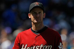 CHICAGO - APRIL 17: Starting pitcher Roy Oswalt #44 of the Houston Astros walks off the field after pitching an inning against the Chicago Cubs at Wrigley Field on April 17, 2010 in Chicago, Illinois. The Astros defeated the Cubs 4-3. (Photo by Jonathan Daniel/Getty Images)