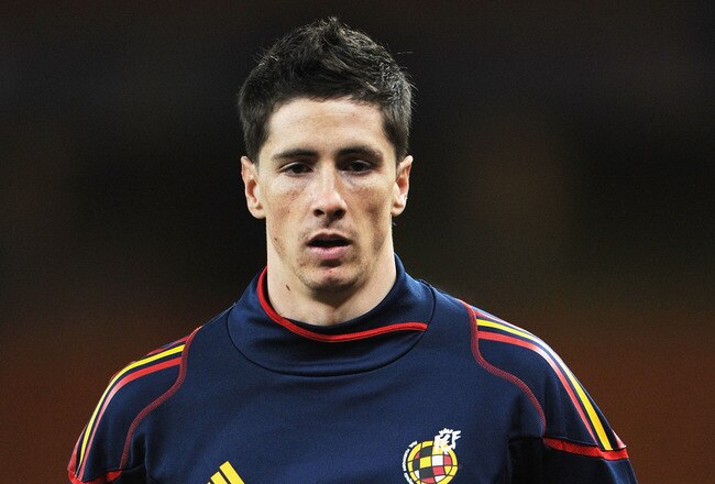 JOHANNESBURG, SOUTH AFRICA - JULY 10:  Fernando Torres of Spain jogs during a Spain training session, ahead of the 2010 FIFA World Cup Final, at Soccer City Stadium on July 10, 2010 in Johannesburg, South Africa.  (Photo by Jasper Juinen/Getty Images)