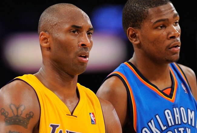 LOS ANGELES, CA - APRIL 27:  Kobe Bryant #24 of the Los Angeles Lakers stands next to Kevin Durant #35 of the Oklahoma City Thunder during Game Two of the Western Conference Quarterfinals of the 2010 NBA Playoffs at Staples Center on April 27, 2010 in Los Angeles, California.  (Photo by Kevork Djansezian/Getty Images)