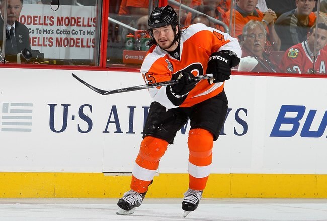 PHILADELPHIA - JUNE 04:  Arron Asham #45 of the Philadelphia Flyers skates in Game Four of the 2010 NHL Stanley Cup Final against the Chicago Blackhawks at Wachovia Center on June 4, 2010 in Philadelphia, Pennsylvania.  (Photo by Jim McIsaac/Getty Images)