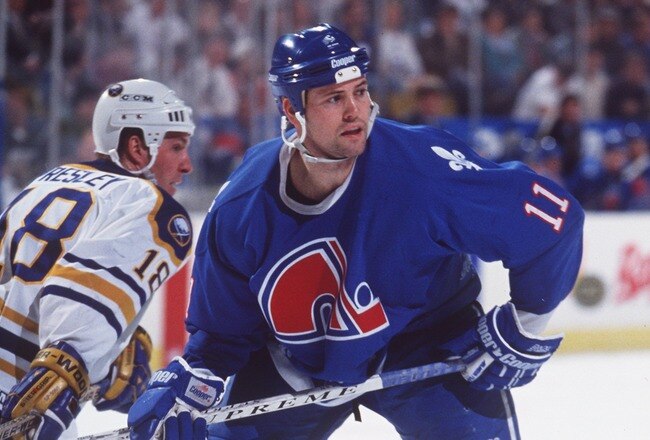 28 MAR 1995:  OWEN NOLAN OF QUEBEC IN ACTION DURING THE NORDIQUES GAME VERSUS THE BUFFALO SABRES AT THE AUD IN BUFFALO, NEW YORK. Mandatory Credit: Rick Stewart/ALLSPORT