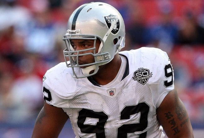 EAST RUTHERFORD, NJ - OCTOBER 11:  Richard Seymour #92 of the Oakland Raiders defends against the New York Giants on October 11, 2009 at Giants Stadium in East Rutherford, New Jersey. The Giants defeated the Raiders 44-7.  (Photo by Jim McIsaac/Getty Images)