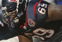Seahawks Bolster Offensive Line, Sign Chester Pitts