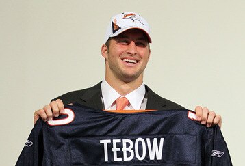 ENGLEWOOD, CO - APRIL 23:  Tim Tebow is introduced by the Denver Broncos at a press conference at the Broncos Headquarters in Dove Valley on April 23, 2010 in Englewood, Colorado. The Broncos picked Tebow in the first round of the 2010 NFL draft.  (Photo by Doug Pensinger/Getty Images)