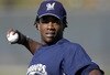 Brewers_-spt_-lynn_-641_crop_100x68
