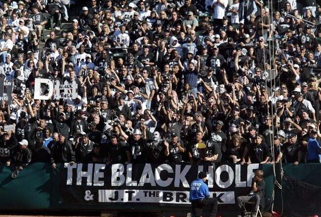 Theblackhole_crop_650x440