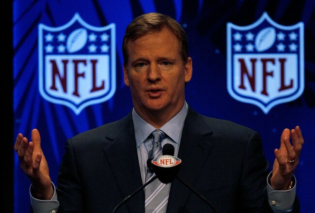 FORT LAUDERDALE, FL - FEBRUARY 05:  Commissioner of the NFL Roger Goodell speaks to members of the media during the NFL Commissioner Press Conference held at the Greater Ft. Lauderdale/Broward County Convention Center as part of media week for Super Bowl XLIV on February 5, 2010 in Fort Lauderdale, Florida.  (Photo by Jonathan Daniel/Getty Images)