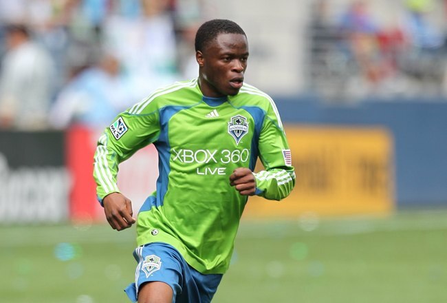 SEATTLE - MAY 22:  Steve Zakuani #11 of the Seattle Sounders FC dribbles against the San Jose Earthquakes on May 22, 2010 at Qwest Field in Seattle, Washington. (Photo by Otto Greule Jr/Getty Images)