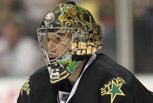 DALLAS - APRIL 08:  Goaltender Marty Turco #35 of the Dallas Stars at American Airlines Center on April 8, 2010 in Dallas, Texas.  (Photo by Ronald Martinez/Getty Images)