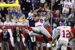 David-tyree-catch-with-his-helmet-in-super-bowl_crop_150x100