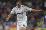 MADRID, SPAIN - FEBRUARY 06:  Karim Benzema of Real Madrid in action during the La Liga match between Real Madrid and Espanyol at Estadio Santiago Bernabeu on February 6, 2010 in Madrid, Spain.  (Photo by Denis Doyle/Getty Images)