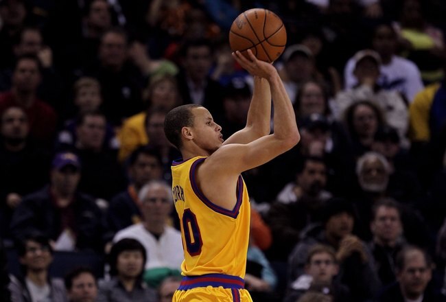 OAKLAND, CA - JANUARY 20:  Stephen Curry #30 of the Golden State Warriors in action during their game against the Denver Nuggets at Oracle Arena on January 20, 2010 in Oakland, California.  NOTE TO USER: User expressly acknowledges and agrees that, by downloading and/or using this Photograph, user is consenting to the terms and conditions of the Getty Images License Agreement.  (Photo by Ezra Shaw/Getty Images)