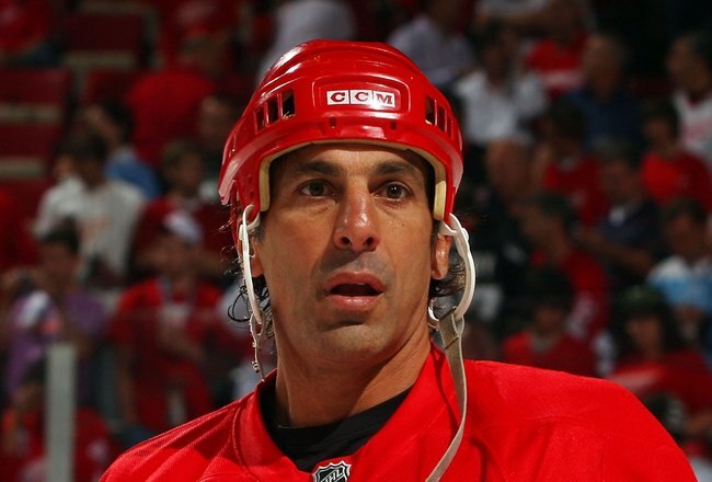 DETROIT - JUNE 12:  Chris Chelios #24 of the Detroit Red Wings warms up before playing against the Pittsburgh Penguins in Game Seven of the 2009 NHL Stanley Cup Finals at Joe Louis Arena on June 12, 2009 in Detroit, Michigan.  (Photo by Jim McIsaac/Getty Images)