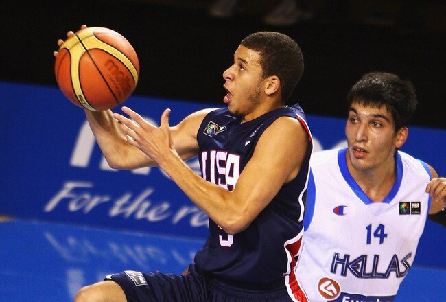 AUCKLAND, NEW ZEALAND - JULY 12:  Seth Curry of USA lays the ball up during the U19 Basketball World Championships Final match between Greece and the United States of America at North Shore Events Centre on July 12, 2009 in Auckland, New Zealand.  (Photo by Sandra Mu/Getty Images)