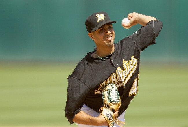 OAKLAND, CA - AUGUST 07:  Gio Gonzalez #47 of the Oakland Athletics pitches against the Texas Rangers at the Oakland-Alameda County Coliseum on August 7, 2010 in Oakland, California.  (Photo by Ezra Shaw/Getty Images)