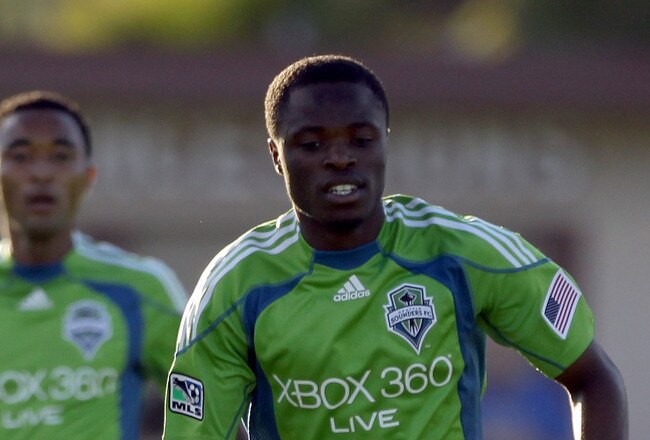 SANTA CLARA, CA - JULY 31:  Steve Zakuani #11 of the Seattle Sounders FC in action against the San Jose Earthquakes at Buck Shaw Stadium on July 31, 2010 in Santa Clara, California.  (Photo by Ezra Shaw/Getty Images)