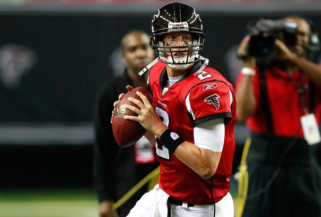 ATLANTA - AUGUST 13:  Quarterback Matt Ryan #2 of the Atlanta Falcons warms up before facing the Kansas City Chiefs at Georgia Dome on August 13, 2010 in Atlanta, Georgia.  (Photo by Kevin C. Cox/Getty Images)