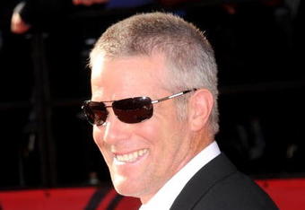 LOS ANGELES, CA - JULY 14:  Minnesota Vikings quarterback Brett Favre arrives at the 2010 ESPY Awards at Nokia Theatre L.A. Live on July 14, 2010 in Los Angeles, California.  (Photo by Jason Merritt/Getty Images)