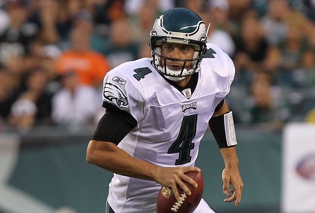 PHILADELPHIA - AUGUST 13:  Kevin Kolb #4 of the Philadelphia Eagles runs with the ball against the Jacksonville Jaguars during their preseason game at Lincoln Financial Field on August 13, 2010 in Philadelphia, Pennsylvania.  (Photo by Nick Laham/Getty Images)
