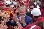 250px-2008-1101-usc-petecarroll1_crop_150x100