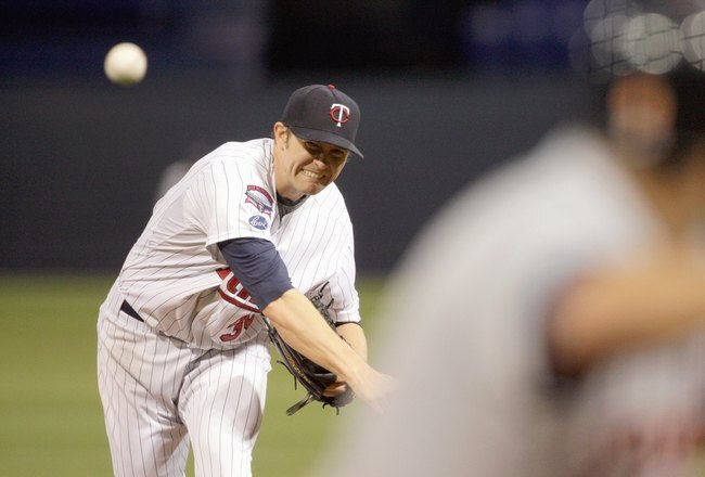 MINNEAPOLIS - OCTOBER 06:  Scott Baker #30 of the Minnesota Twins delivers a pitch during the American League tiebreaker game against the Detroit Tigers on October 6, 2009 at Hubert H. Humphrey Metrodome in Minneapolis, Minnesota. (Photo by Jamie Squire/Getty Images)