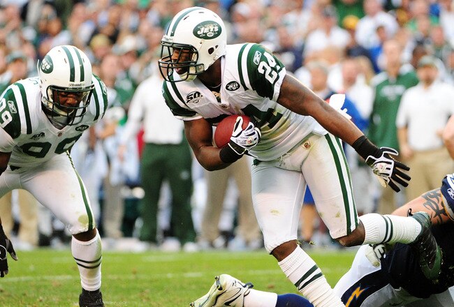 SAN DIEGO - JANUARY 17:  Cornerback Darrelle Revis #24 of the New York Jets runs after making an interception against the San Diego Chargers during  AFC Divisional Playoff Game at Qualcomm Stadium on January 17, 2010 in San Diego, California.  (Photo by Robert Laberge/Getty Images)