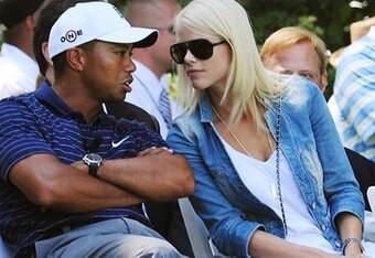 Tiger-woods-announces-div-006_crop_340x234