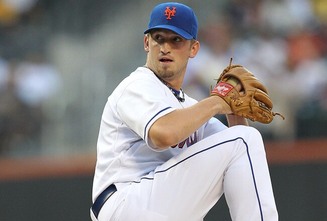 NEW YORK - JULY 27:  Jon Niese #49 of the New York Mets pitches against the St. Louis Cardinals during their game on July 27, 2010 at Citi Field in the Flushing neighborhood of the Queens borough of New York City.  (Photo by Al Bello/Getty Images)