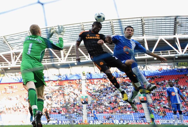 WIGAN, ENGLAND - AUGUST 21:  Salomon Kalou of Chelsea scores their fifth goal during the Barclays Premier League match between Wigan Athletic and Chelsea at DW Stadium on August 21, 2010 in Wigan, England.  (Photo by Getty Images for Chelsea FC)