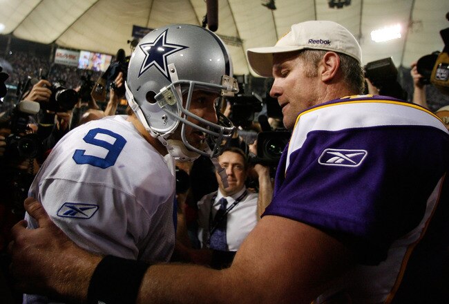 MINNEAPOLIS - JANUARY 17:  Quarterback Tony Romo #9 of the Dallas Cowboys congratulates quarterback Brett Favre #4 of the Minnesota Vikings on their 34-3 victory during the NFC Divisional Playoff Game at Hubert H. Humphrey Metrodome on January 17, 2010 in Minneapolis, Minnesota.  (Photo by Elsa/Getty Images)