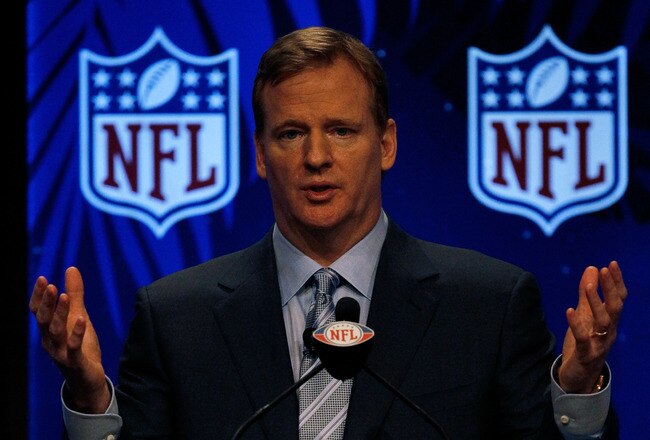 FORT LAUDERDALE, FL - FEBRUARY 05:  Commissioner of the NFL Roger Goodell speaks to members of the media during the NFL Commissioner Press Conference held at the Greater Ft. Lauderdale/Broward County Convention Center as part of media week for Super Bowl XLIV on February 5, 2010 in Fort Lauderdale, Florida.  (Photo by Jonathan Daniel/Getty Images)