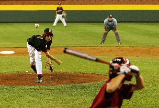 SOUTH WILLIAMSPORT, PA - AUGUST 23:  Derek Keller #27 of the Northwest team from Oregon pitches to Dane Kempke #15 of the Great Lakes team from Illinois during the United States Semifinal game in the Little League World Series on August 23, 2006 at Lamade Stadium in South Williamsport, Pennsylvania. Northwest defeated Great Lakes 4-3.  (Photo by Jim McIsaac/Getty Images)