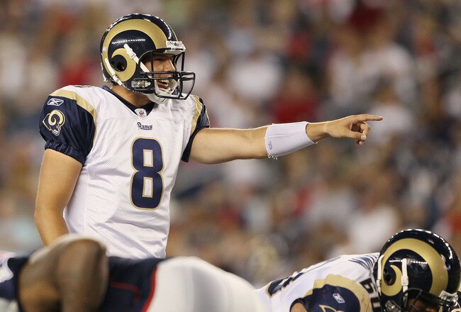 FOXBORO, MA - AUGUST 26:  Sam Bradford #8  of the St. Louis Rams calls out the play in the first half against the New England Patriots on August 26, 2010 at Gillette Stadium in Foxboro, Massachusetts.  (Photo by Elsa/Getty Images)