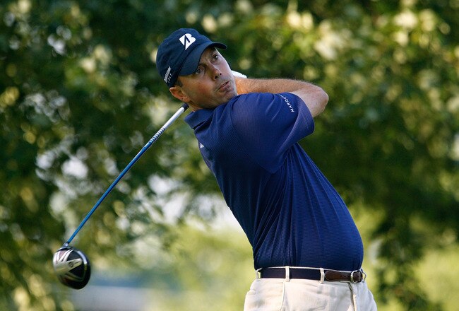 PARAMUS, NJ - AUGUST 26:  Matt Kuchar watches his tee shot on the 11th hole during the first round of The Barclays at the Ridgewood Country Club on August 26, 2010 in Paramus, New Jersey.  (Photo by Scott Halleran/Getty Images)