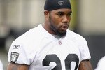 NAPA, CA - AUGUST 01:  Darren McFadden #20 of the Oakland Raiders works out during the Raiders training camp at their Napa Valley Training Complex on August 1, 2010 in Napa, California.  (Photo by Ezra Shaw/Getty Images)