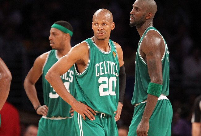 LOS ANGELES, CA - JUNE 15:  (L-R) Paul Pierce #34, Ray Allen #20 and Kevin Garnett #5 of the Boston Celtics look on in the second half while taking on the Los Angeles Lakers in Game Six of the 2010 NBA Finals at Staples Center on June 15, 2010 in Los Angeles, California.  NOTE TO USER: User expressly acknowledges and agrees that, by downloading and/or using this Photograph, user is consenting to the terms and conditions of the Getty Images License Agreement.  (Photo by Ronald Martinez/Getty Images)