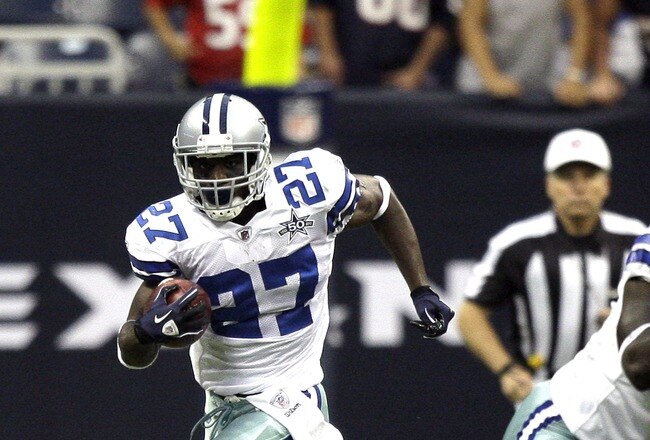 HOUSTON - AUGUST 28:  Kick returner Akwasi Owusu-Ansah #27 of the Dallas Cowboys returns the opening kick-off 41 yards against the Houston Texans during a pre-season game at Reliant Stadium on August 28, 2010 in Houston, Texas. The Texans won 23-7.  (Photo by Bob Levey/Getty Images)